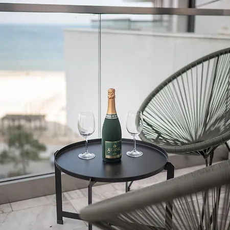 Dream Luxury In Infinity Pool Apartament