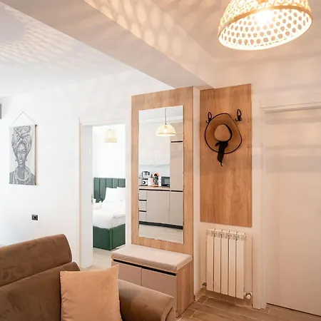 Dream Luxury In Infinity Pool Mamaja