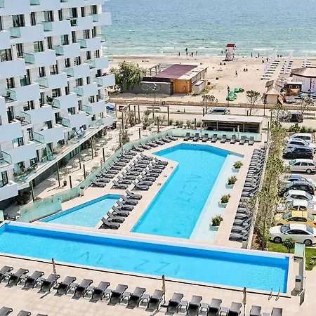 Dream Luxury In Infinity Pool Апартаменты *