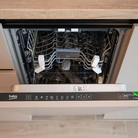 Dream Luxury In Infinity Pool מאמאיה